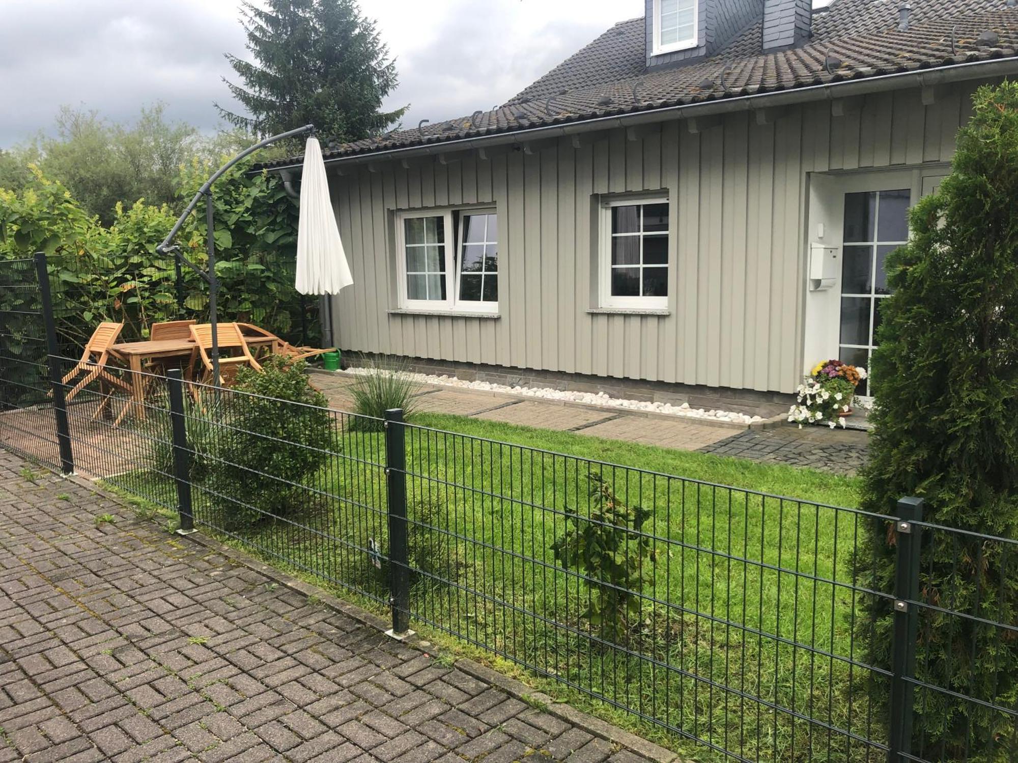 Ferienwohnung Am Rothaarsteig Bad Berleburg Εξωτερικό φωτογραφία